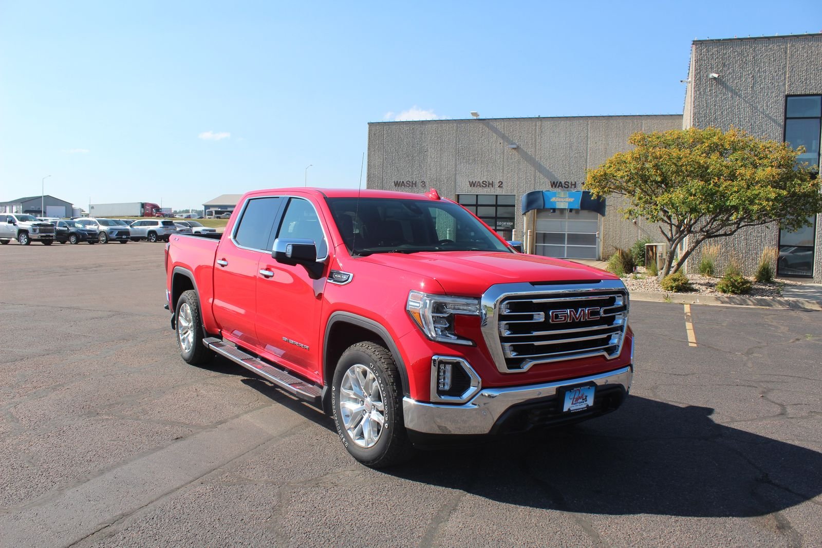Used 2019 Cardinal Red GMC SLT image 2