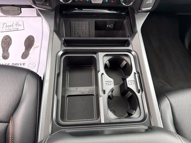 New 2026 Carbonized Gray Metallic Ford F-350® Lariat® image 28