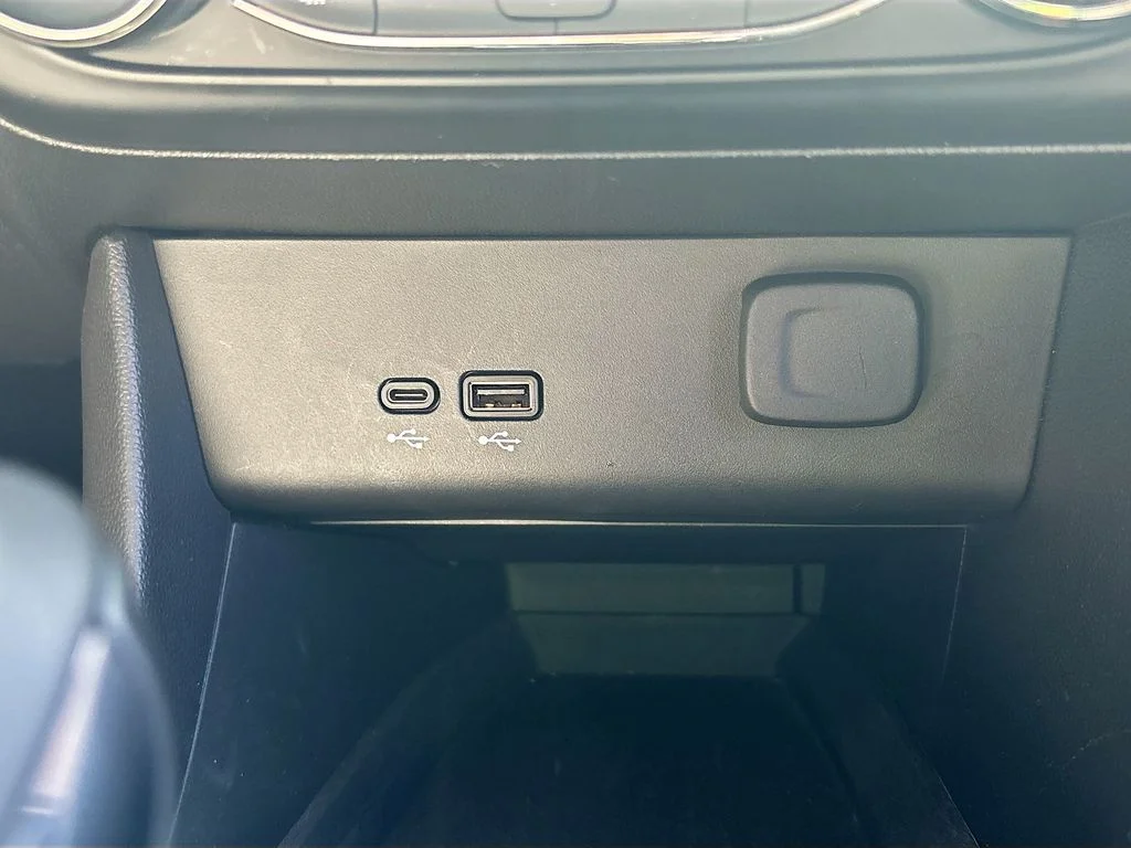 Used 2025 Black Buick Preferred image 22