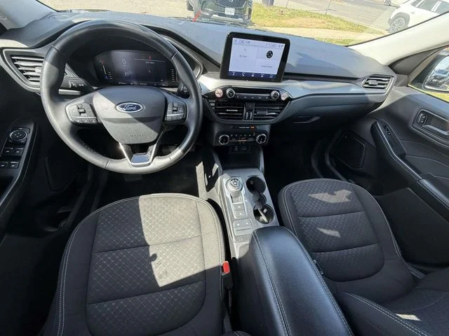 Used 2024 Black Ford Active image 18