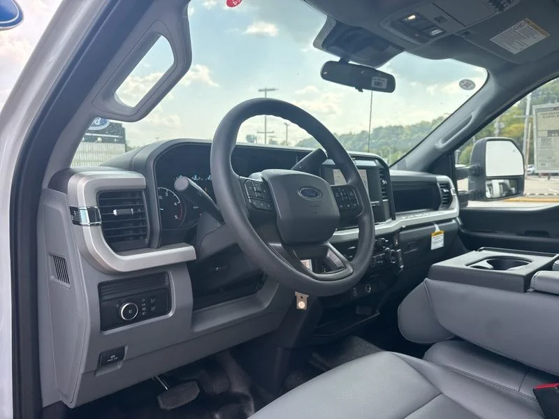 2026 Ford F-450 Super Duty Chassis Cab XL - Photo 18