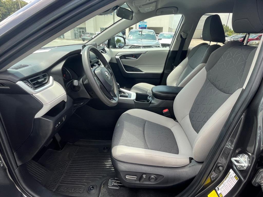 Used 2022 Magnetic Gray Metallic Toyota XLE image 8