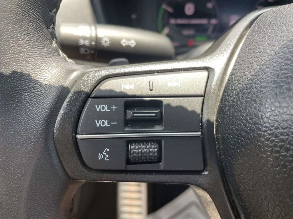 Certified Used 2025 Black Honda Sport image 27