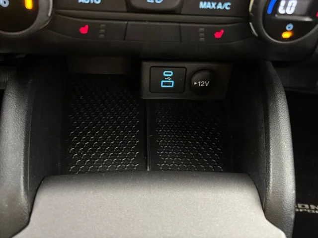 Used 2021  Ford Badlands image 11