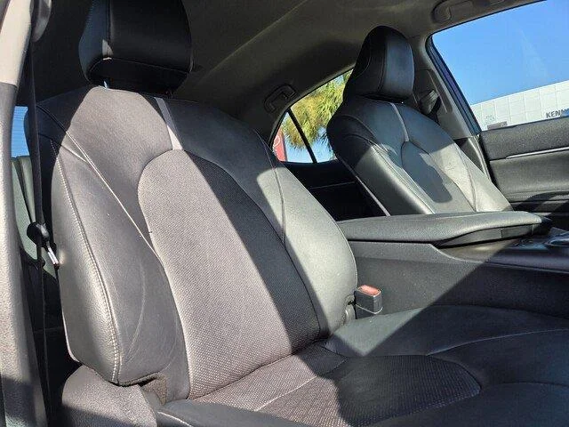 Used 2021 Galactic Aqua Mica Toyota XSE image 29