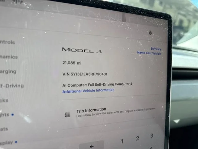 Used 2024 Pearl White Multi-Coat Tesla Base image 20