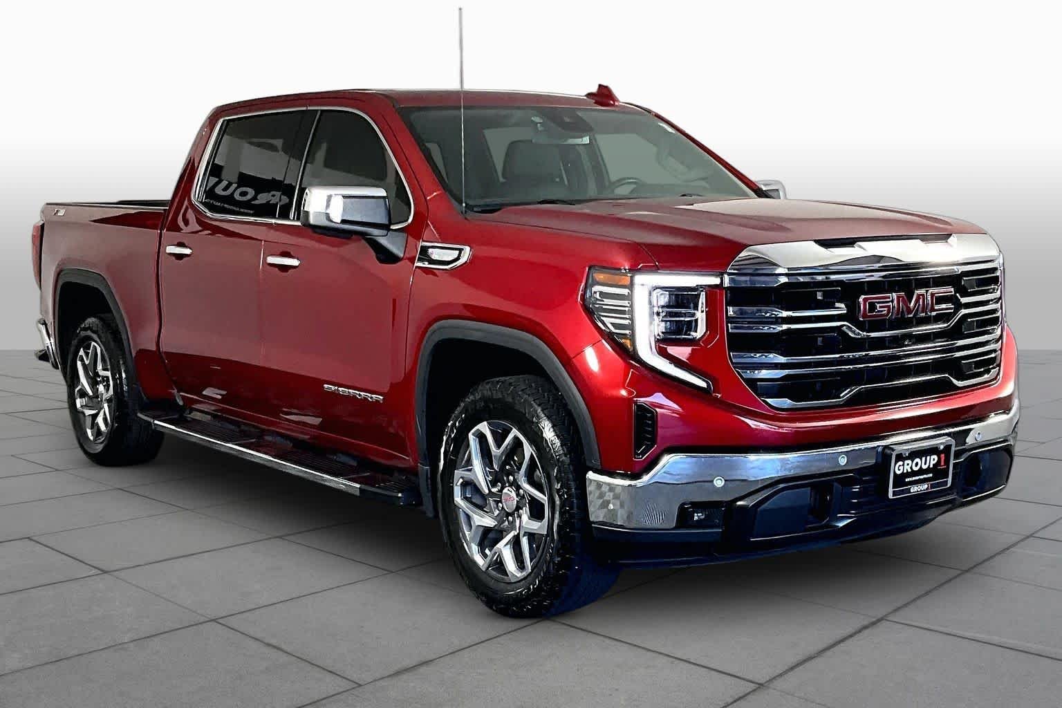 Used 2023 Volcanic Red Tintcoat GMC SLT image 3