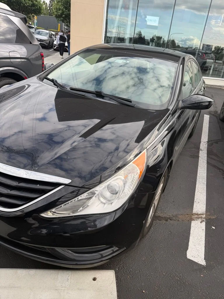 2012 Hyundai Sonata GLS I4 A/T's photo