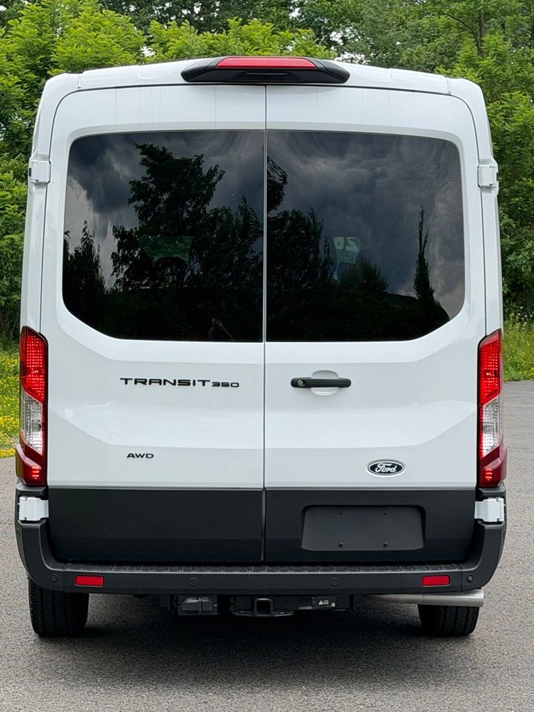 New 2026 Oxford White Ford Passenger Van XL image 24