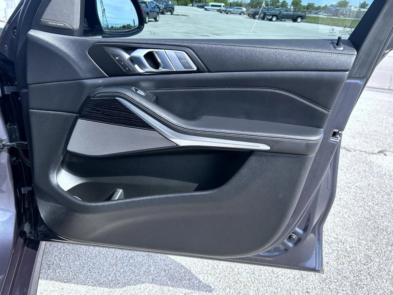 Used 2020 Gray BMW M50i image 15