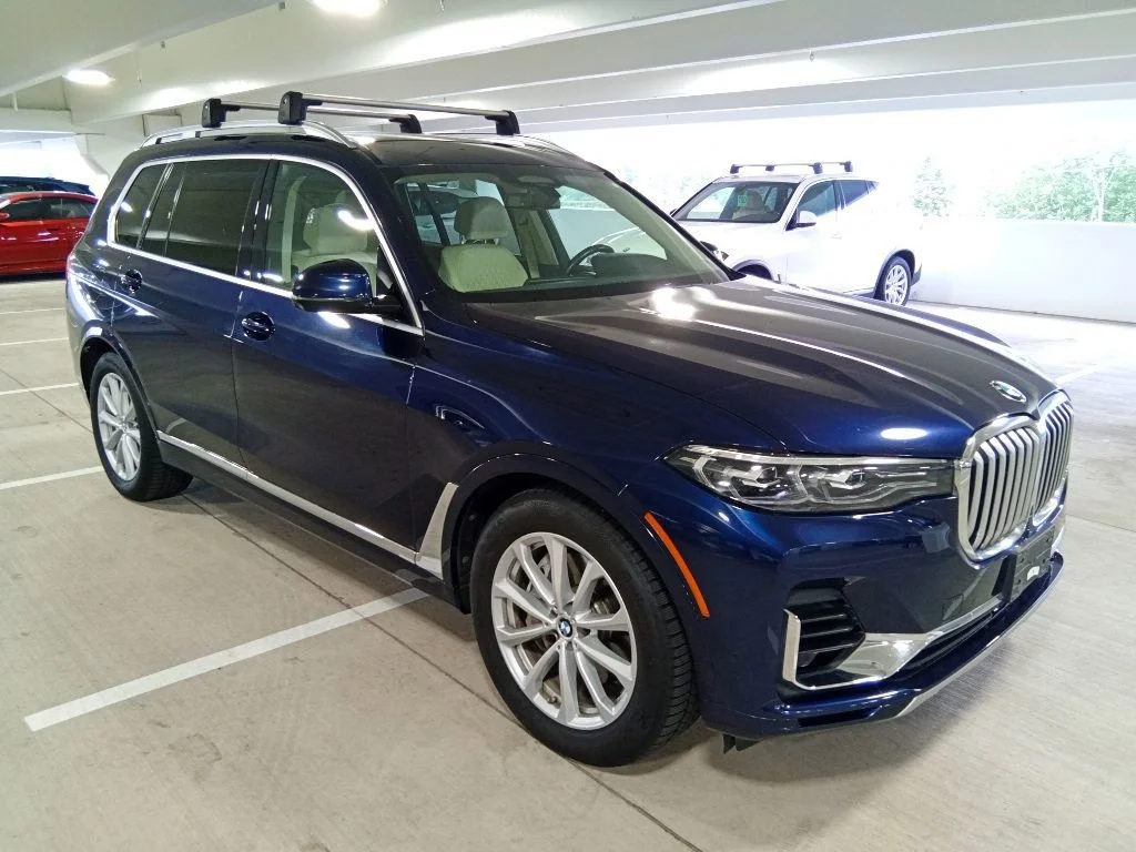 Used 2020 Blue Metallic BMW xDrive40i image 3