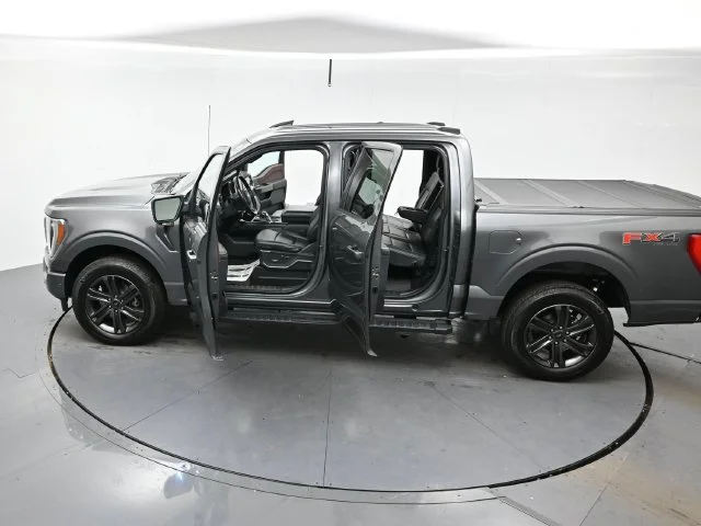 Used 2022 Carbonized Gray Metallic Ford XL image 39