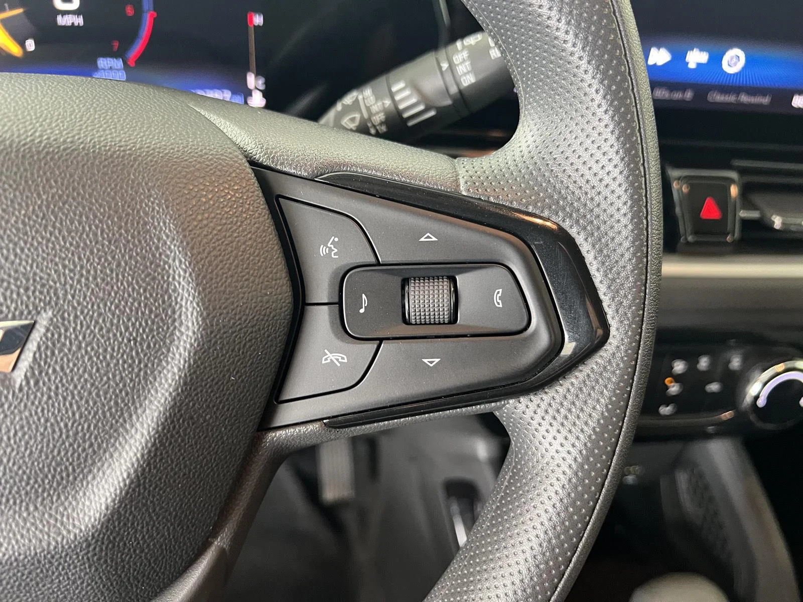 Used 2024 Fountain Blue Chevrolet LT image 16