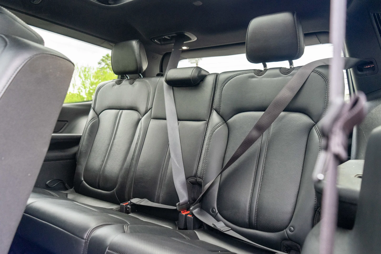 Used 2024 Velvet Red Pearlcoat Jeep Series II image 34