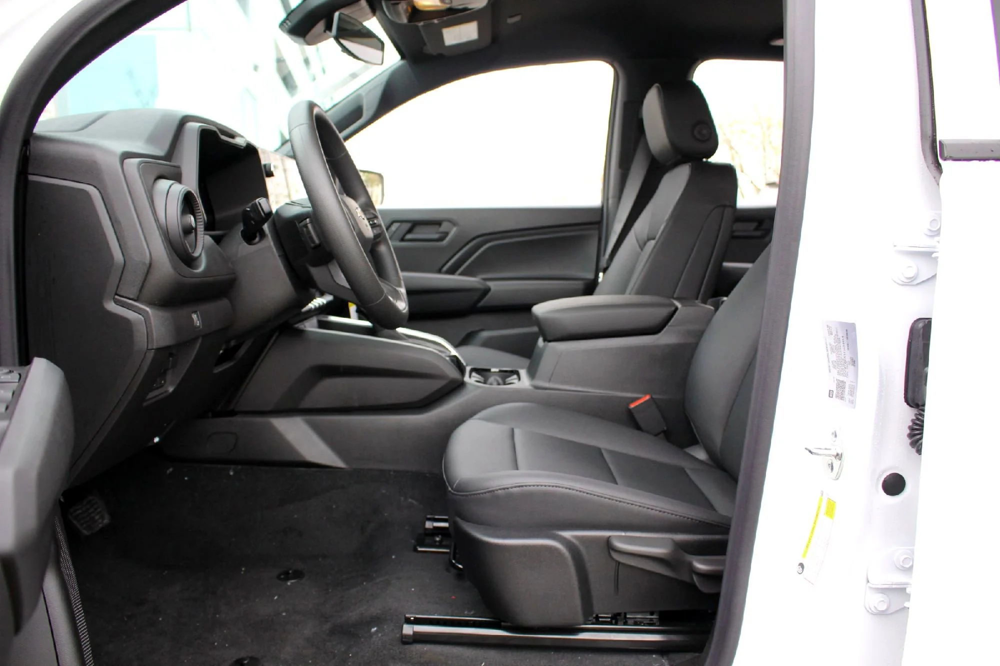 2026 Chevrolet Colorado Work Truck - Photo 7