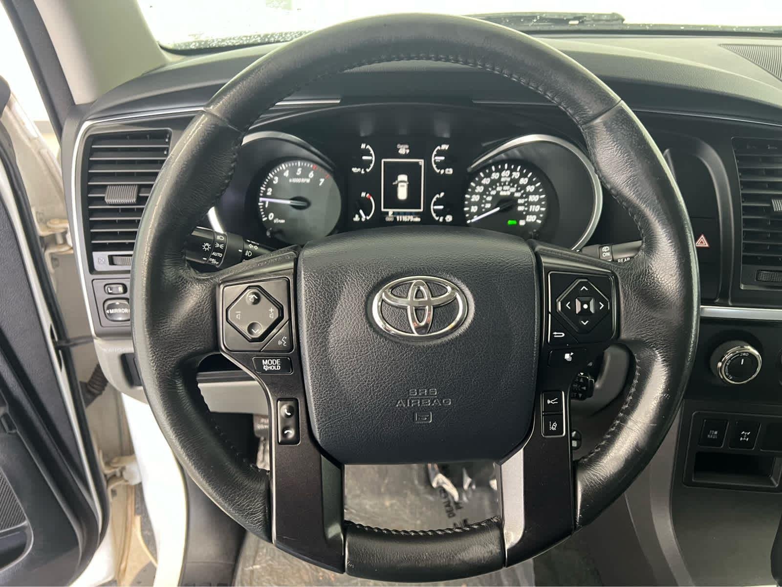 Used 2018 Super White Toyota SR5 image 16