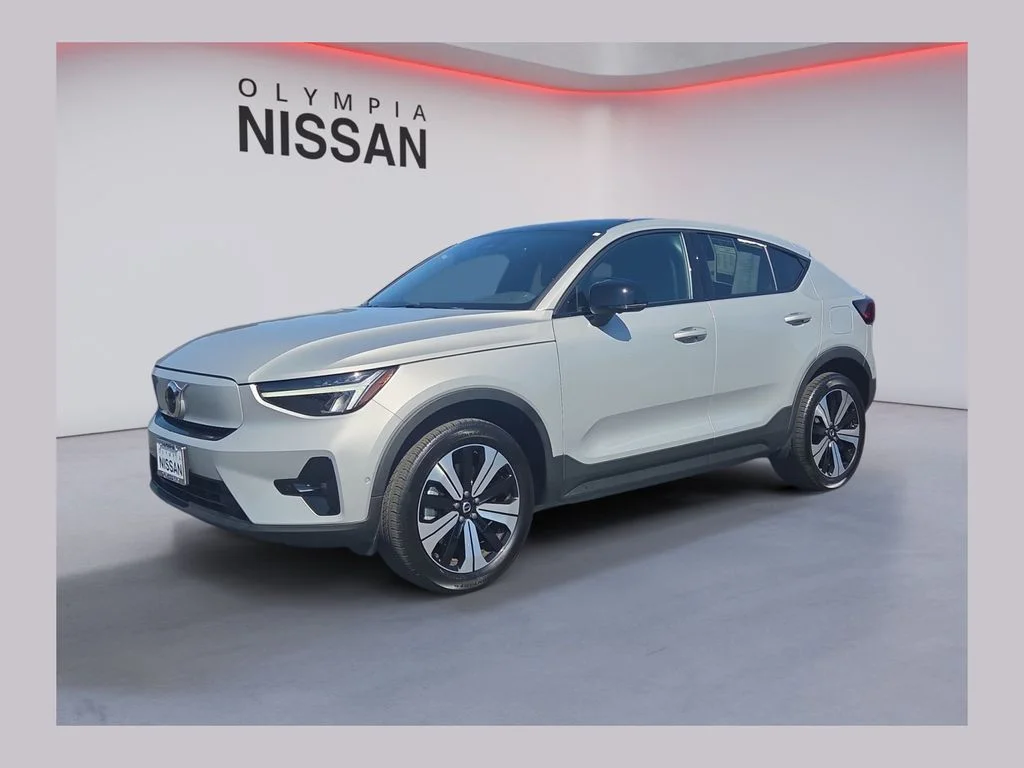 2023 Volvo C40 Plus