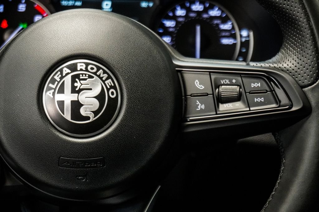 Used 2023 Gray Alfa Romeo Ti image 15