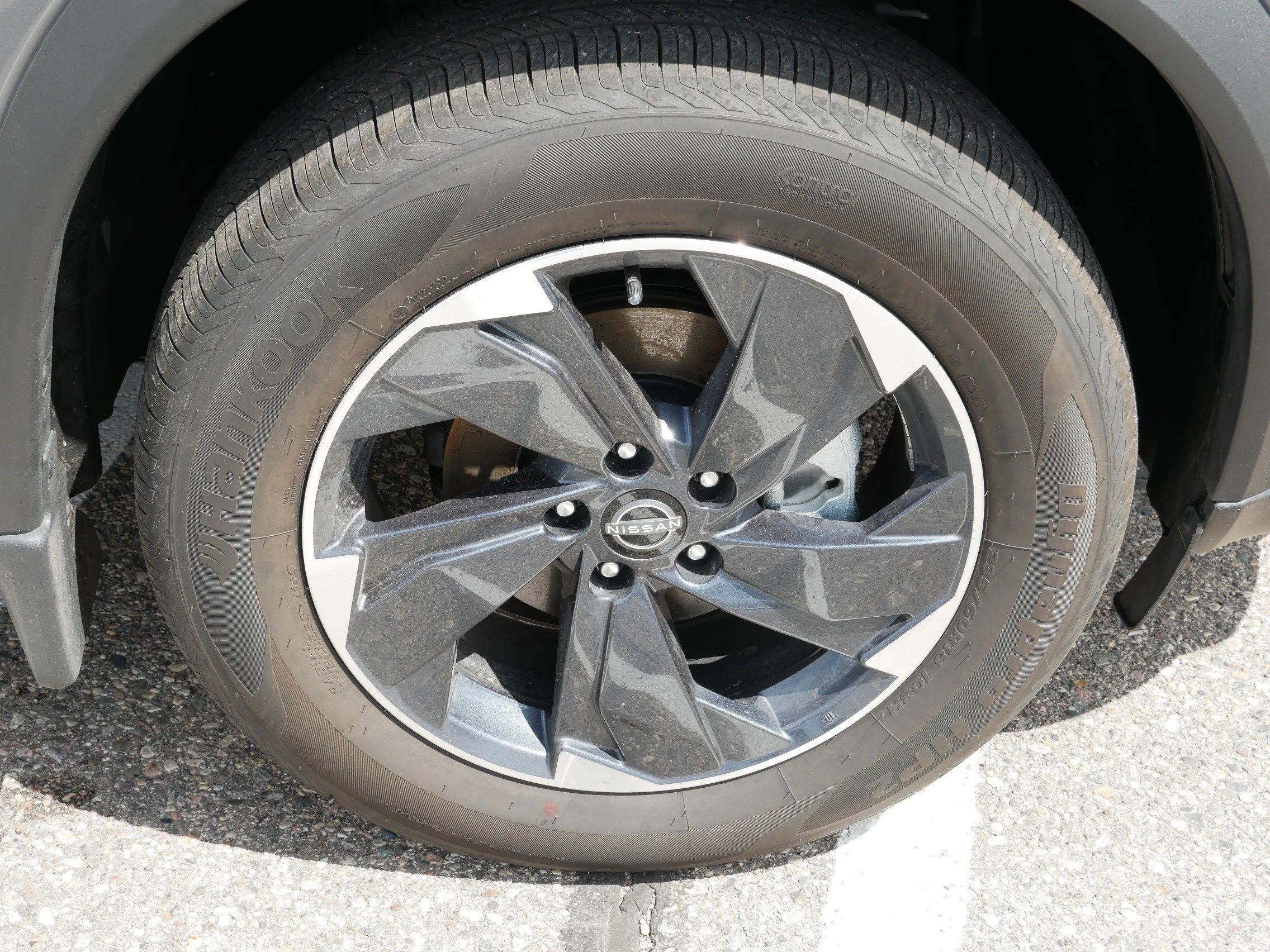 2026 Nissan Rogue SV - Photo 15