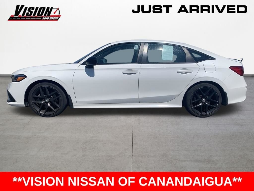 Used 2022 White Honda Si image 2
