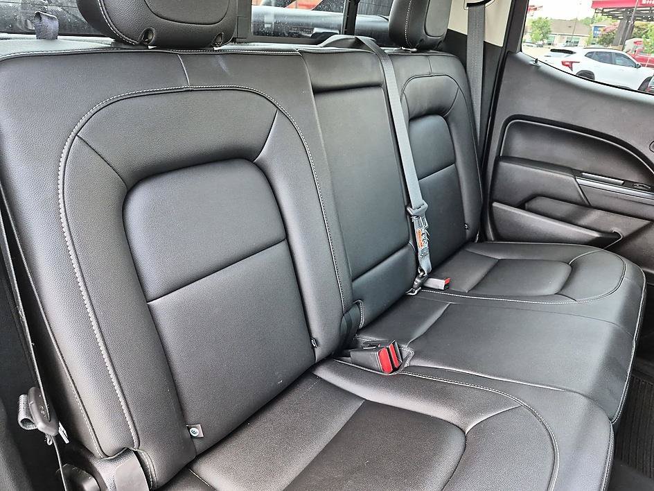 Used 2018 SUMMIT WHITE Chevrolet 4WD ZR2 image 30
