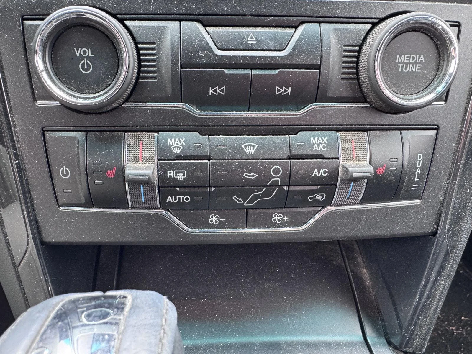 Used 2017 Magnetic Ford XLT image 17