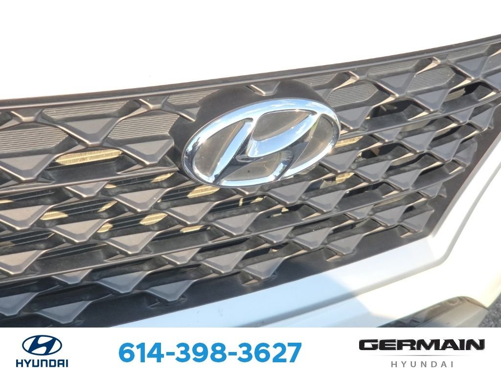 Used 2020 White Hyundai SEL image 14