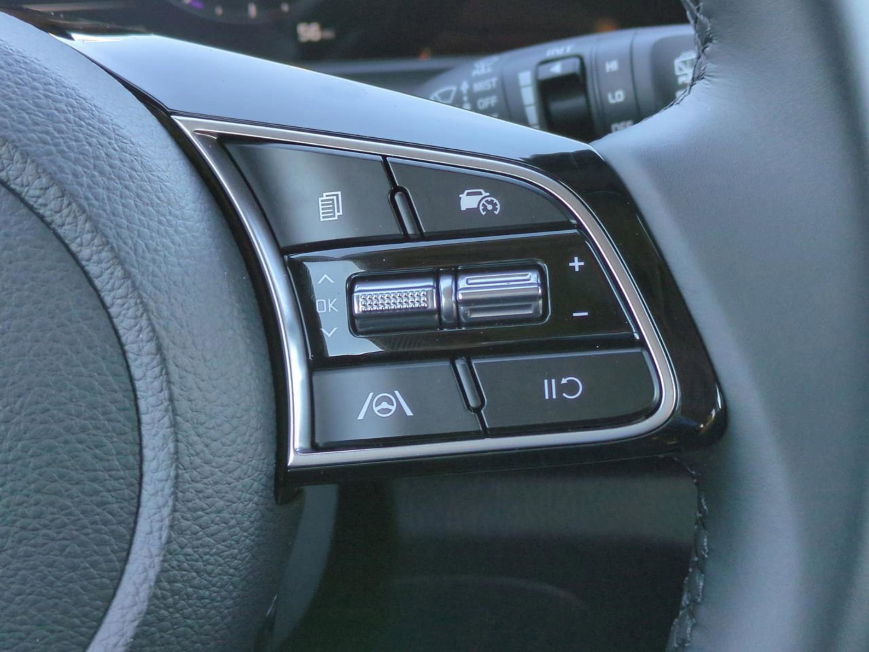New 2026 Fusion Black Kia EX image 22