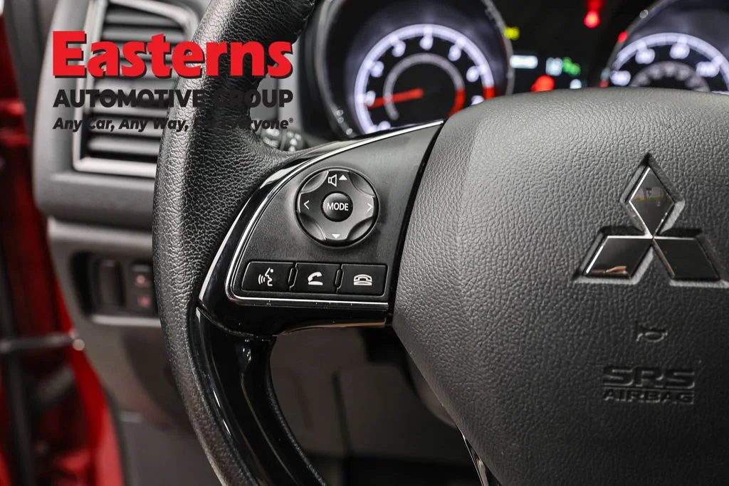 Used 2025 Red Mitsubishi 2.0 SE image 16