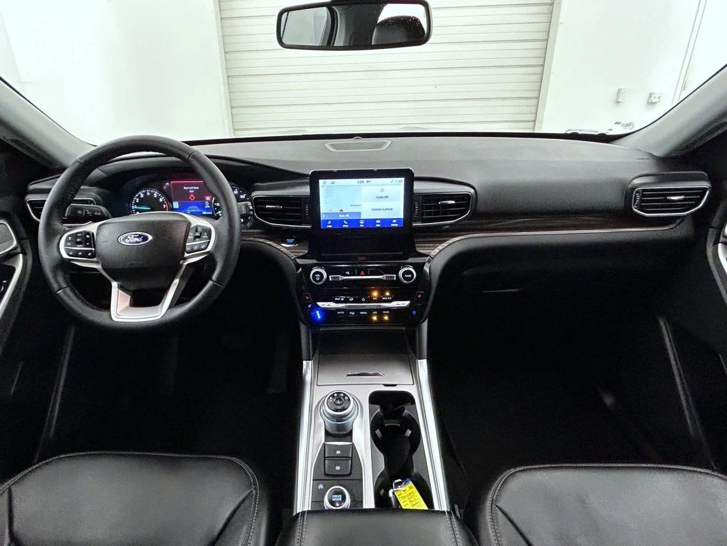 Used 2024 Silver Ford Limited image 13