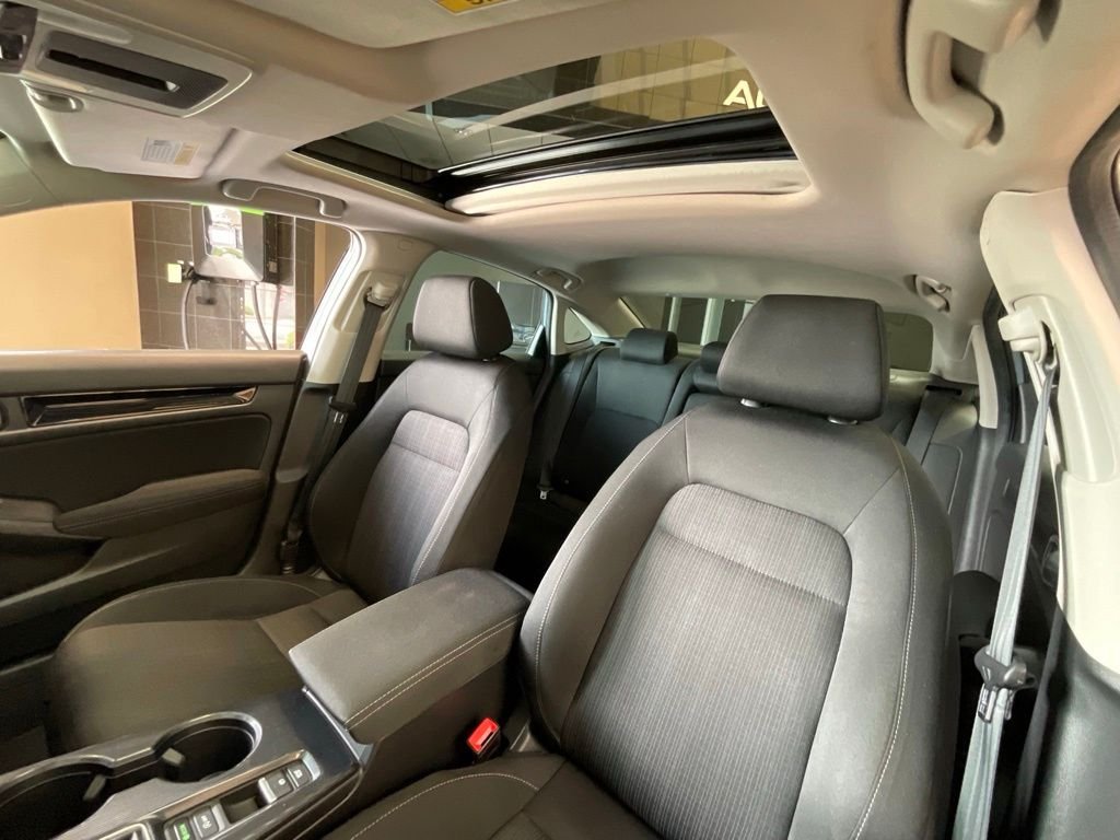 Used 2023  Honda EX image 11