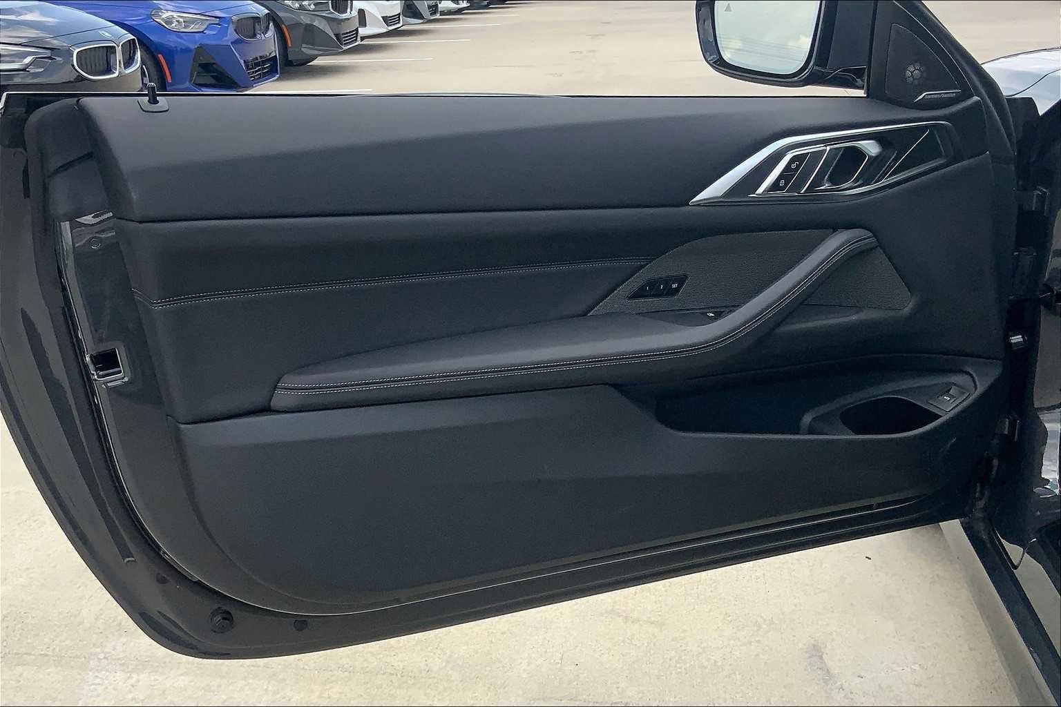 2026 BMW 4 Series 430i - Photo 9