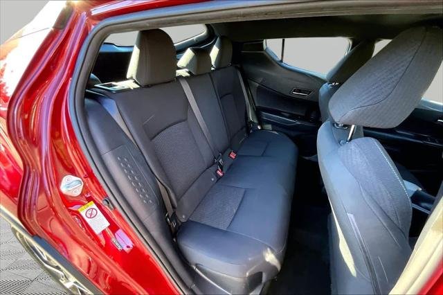 Certified Used 2018 RUBY FLARE PEARL Toyota  image 20
