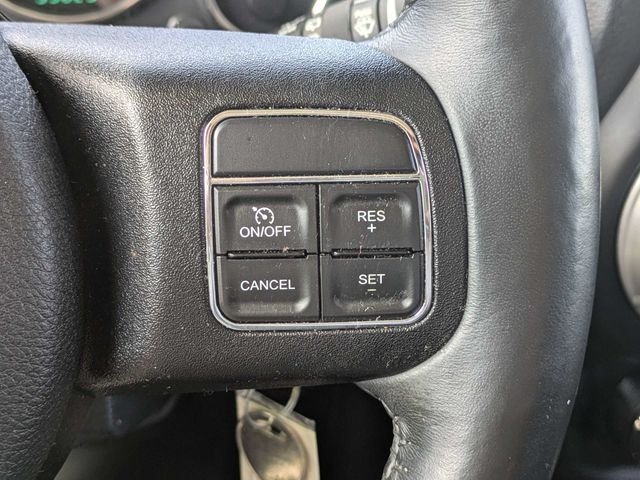 Used 2015 Green Jeep Unlimited Sahara image 23