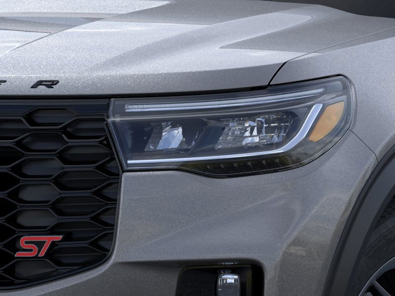 2025 Ford Explorer ST - Photo 29