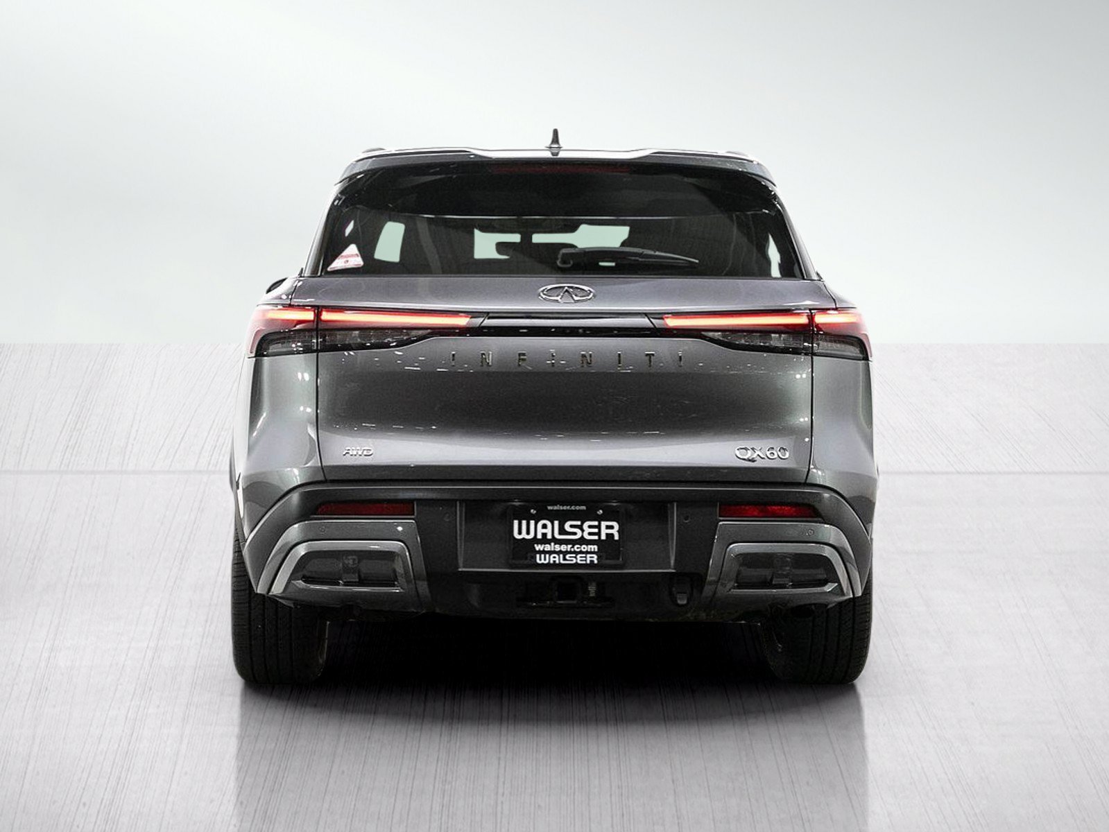 Used 2023 Graphite Shadow INFINITI Sensory image 4