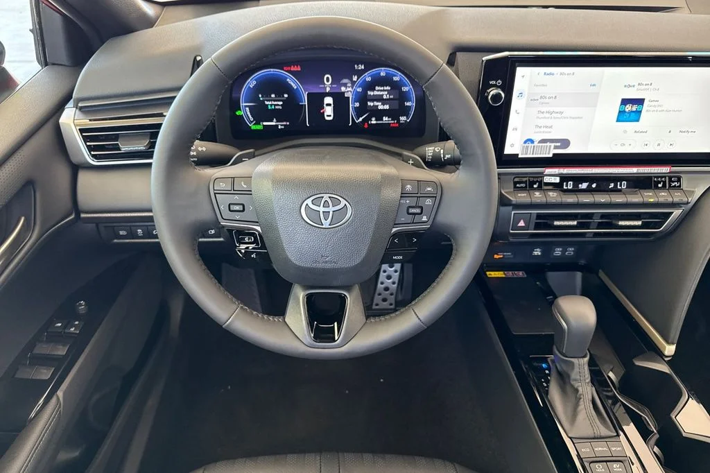 New 2026 Heavy Metal with Midnight Black Metallic roof <sup>1</sup> Toyota  XSE image 15