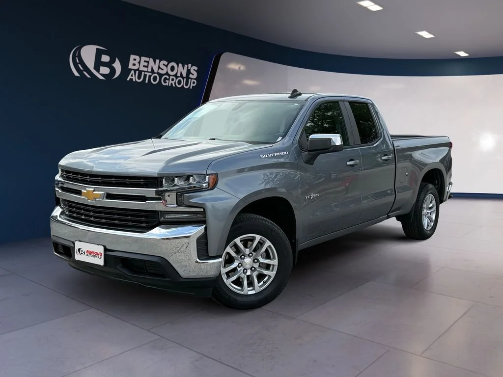Used 2019 Gray Chevrolet LT image 1