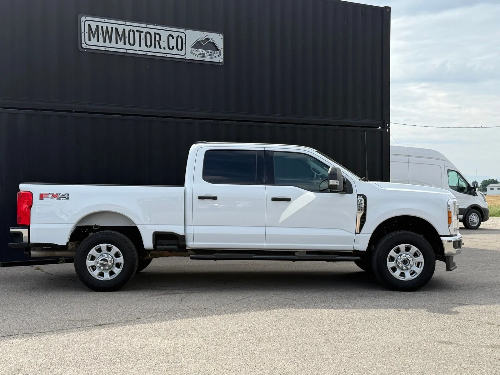 Used 2024 White Ford XLT image 6