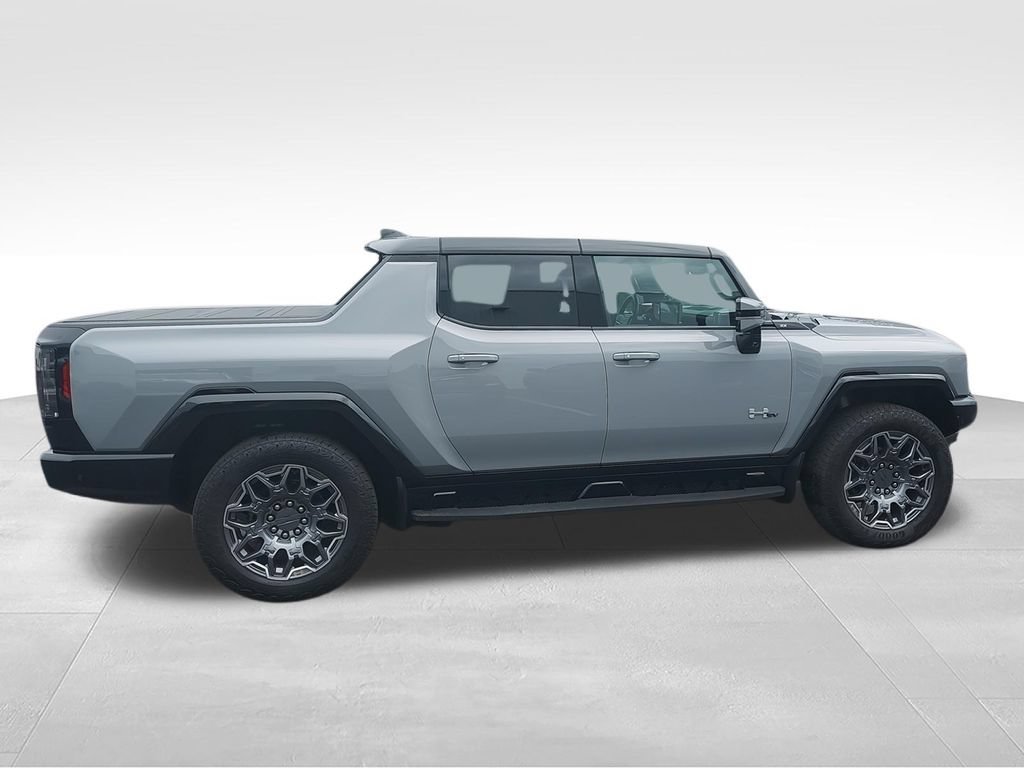 Used 2025 Meteorite Metallic (Grey) GMC 3X image 9