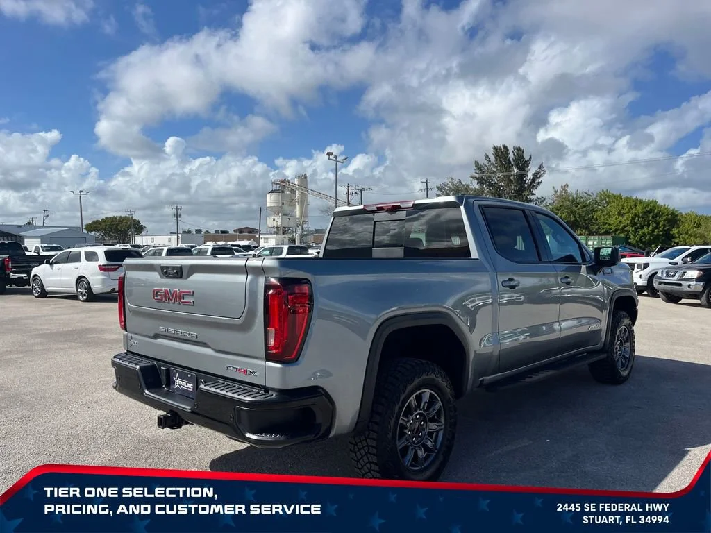 2026 GMC Sierra 1500 AT4X - Photo 7