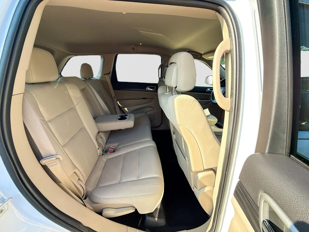 Used 2022 Bright White Clearcoat Jeep Laredo E image 26