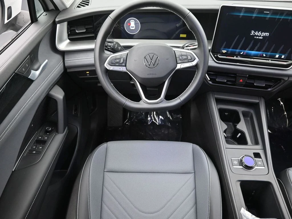 New 2026 White/off-white Volkswagen 2.0T SE image 11