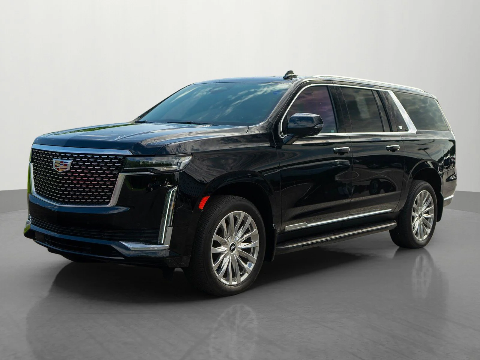 Used 2022 Black Cadillac Luxury image 3