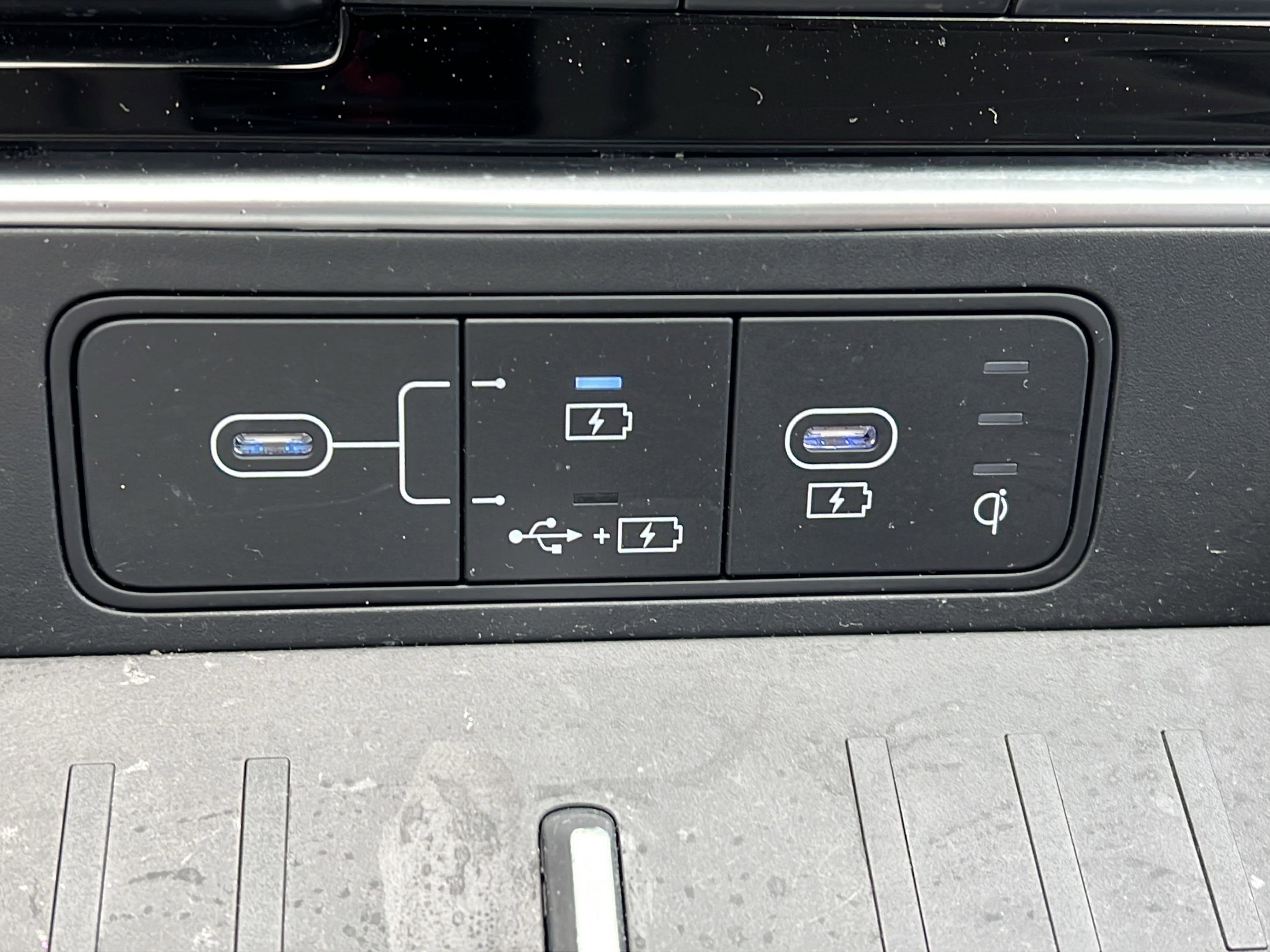2025 Hyundai Santa Fe SEL - Photo 24