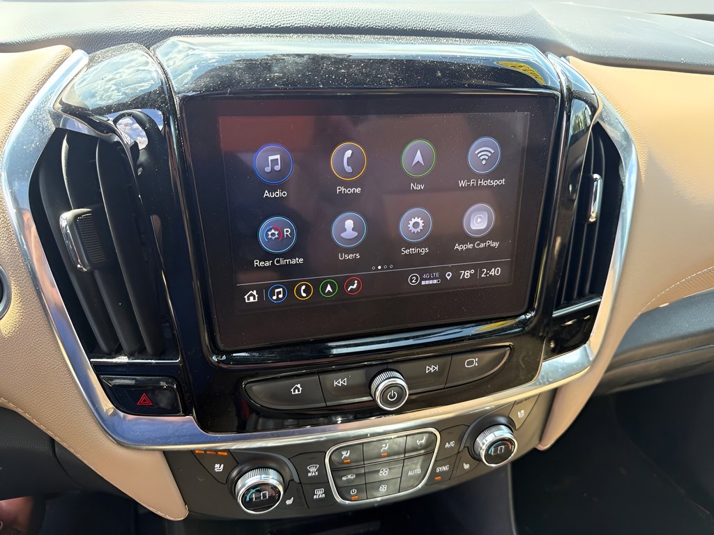 Certified Used 2023 Iridescent Pearl Tricoat Chevrolet Premier image 15