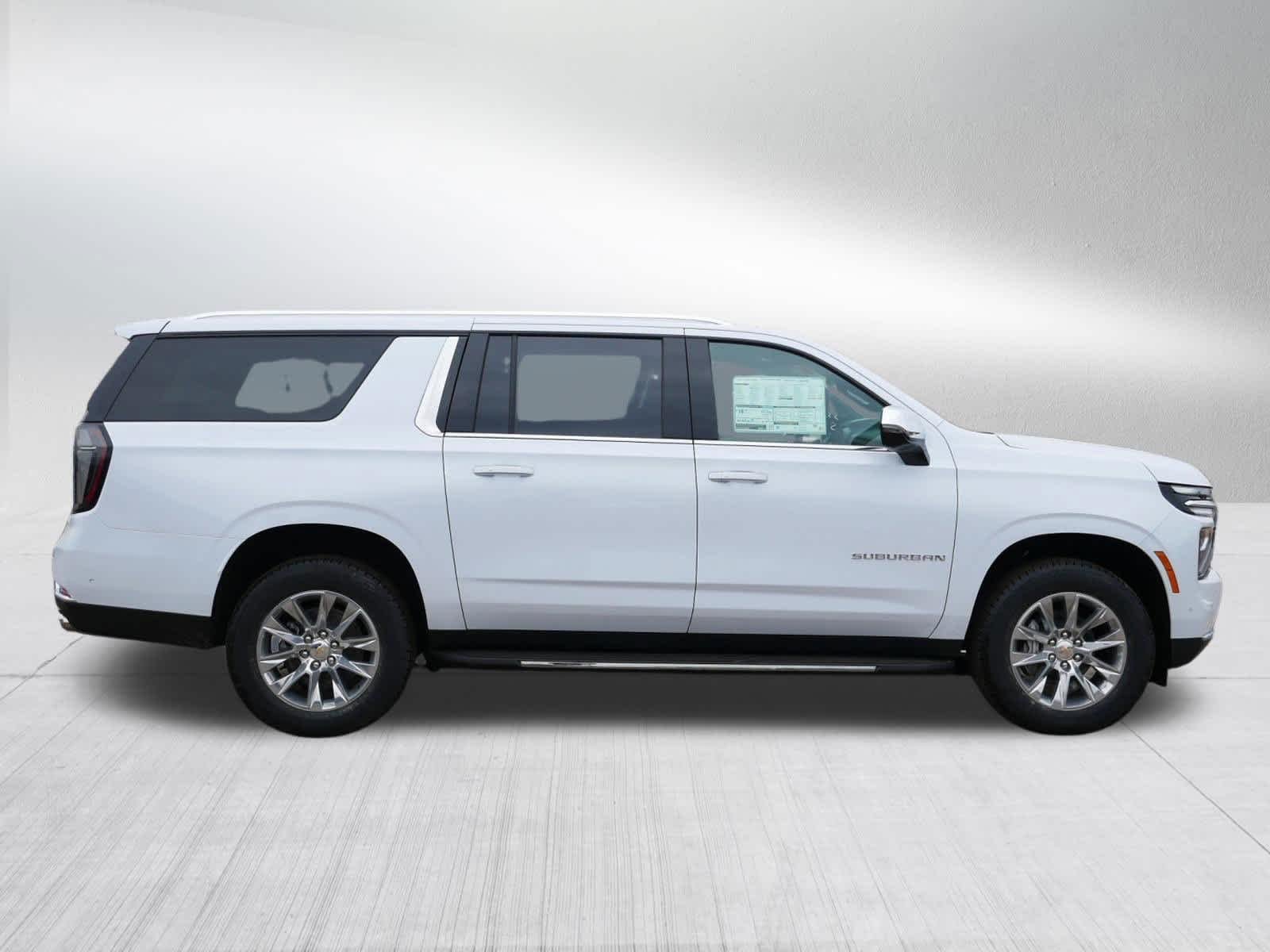 2026 Chevrolet Suburban Premier - Photo 6