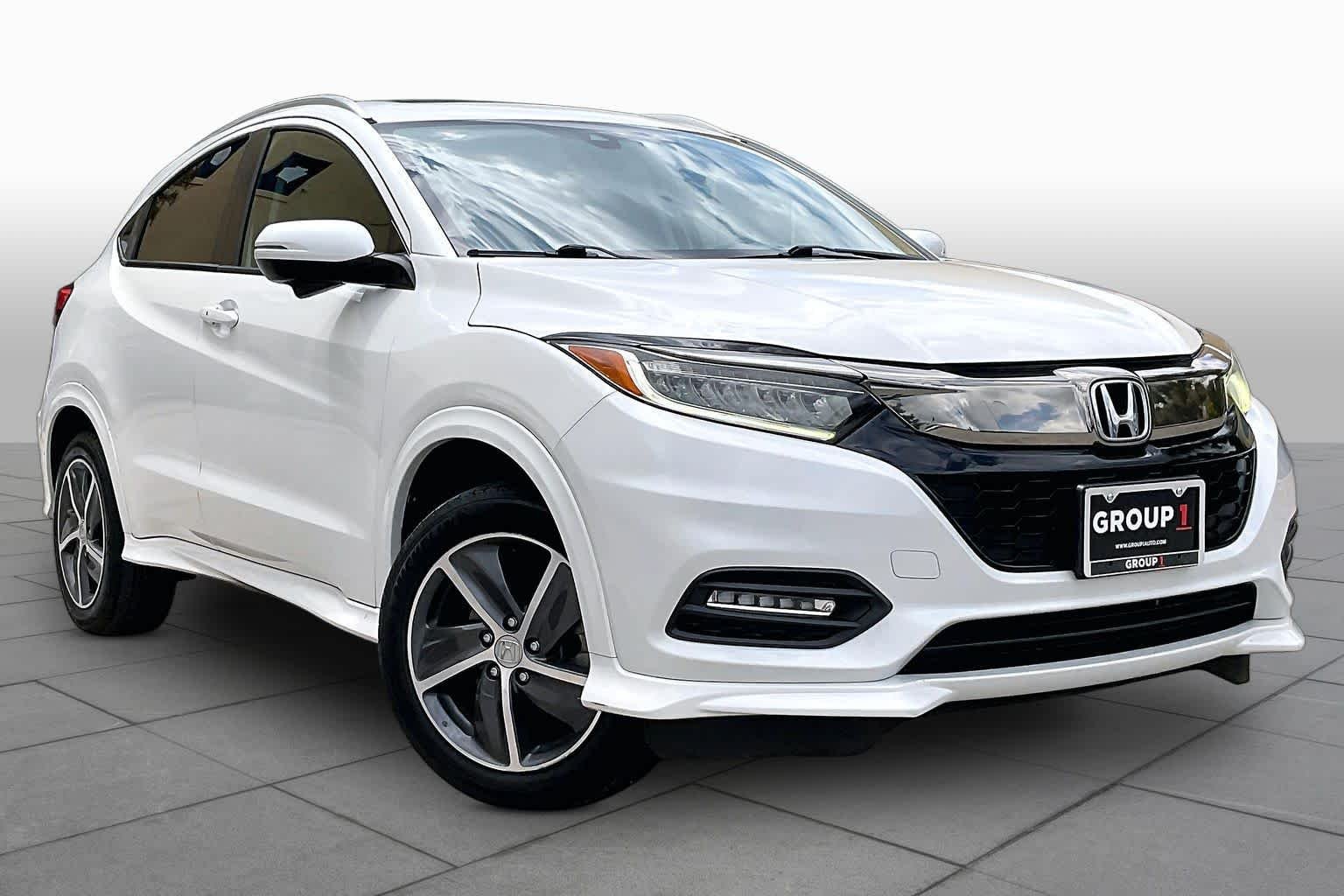 Used 2019 Platinum White Pearl Honda Touring image 3