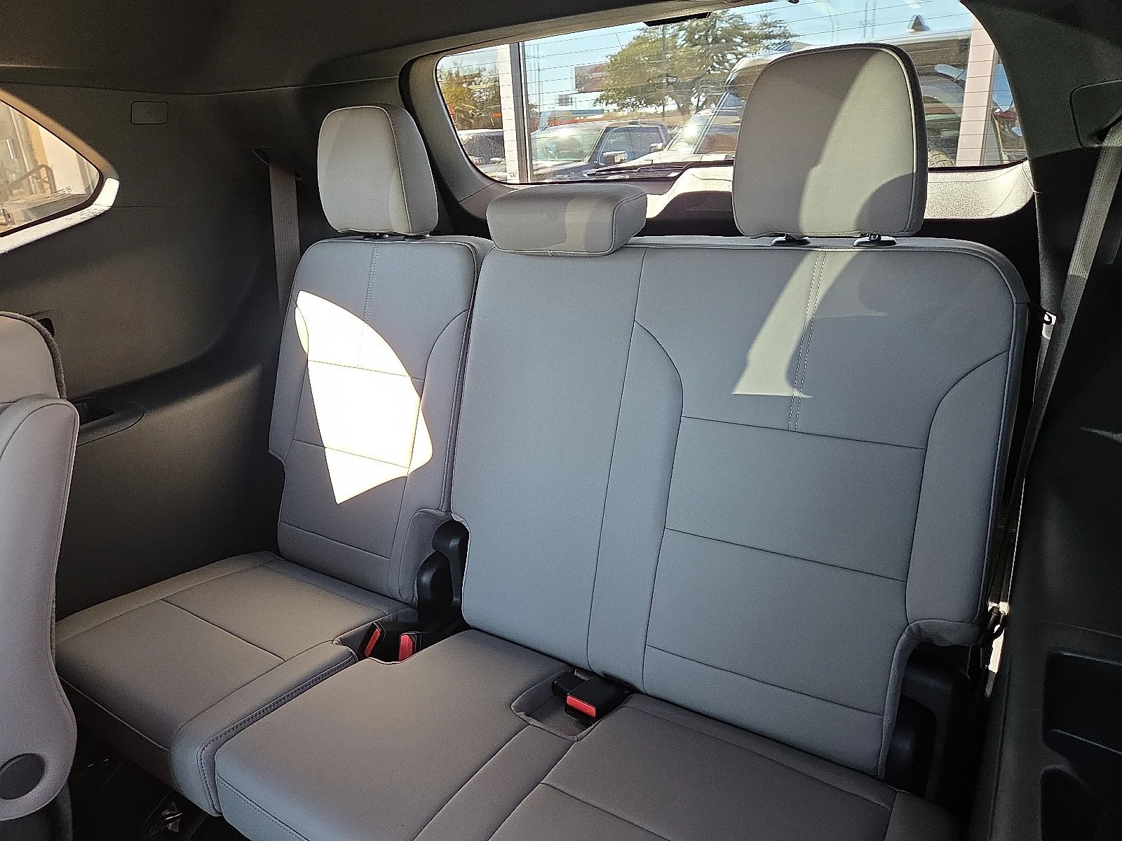 2027 GMC Acadia Elevation - Photo 7