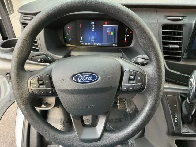 New 2026 Oxford White Ford Base image 17